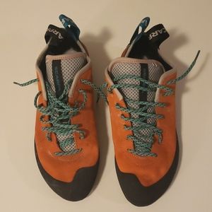 Scarpa Womens Helix Rock Climbing Shoes
